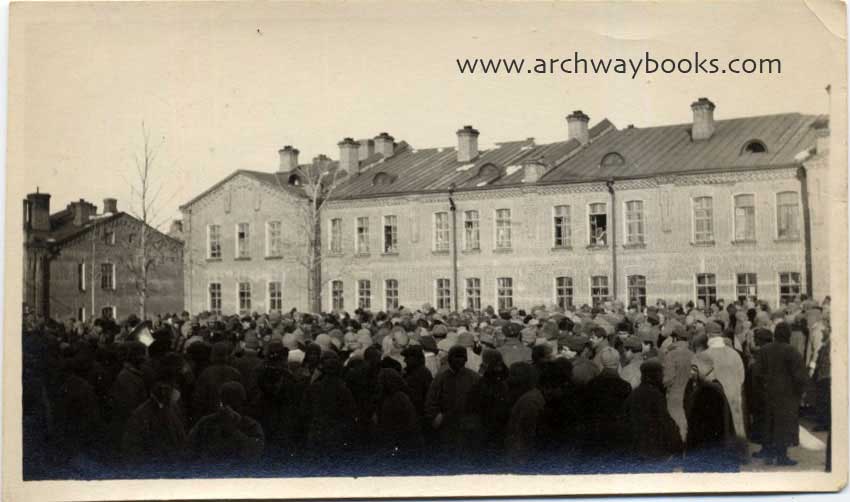 khabn007.jpg - Austrian Prisoners, Red River